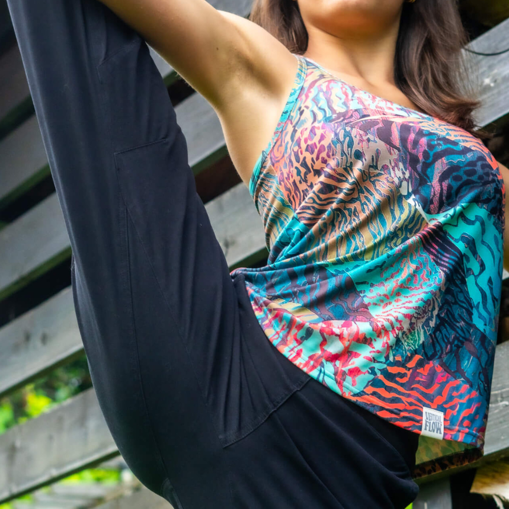 T-Flow Top - lightweight climbing top and yoga top for women