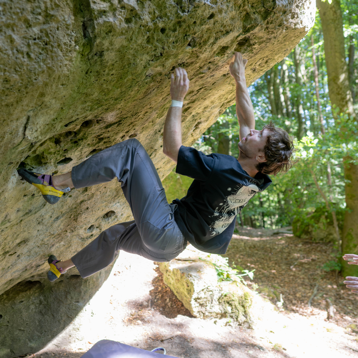 Felsen Flow – Kletter- & Boulder-T-Shirt für Herren