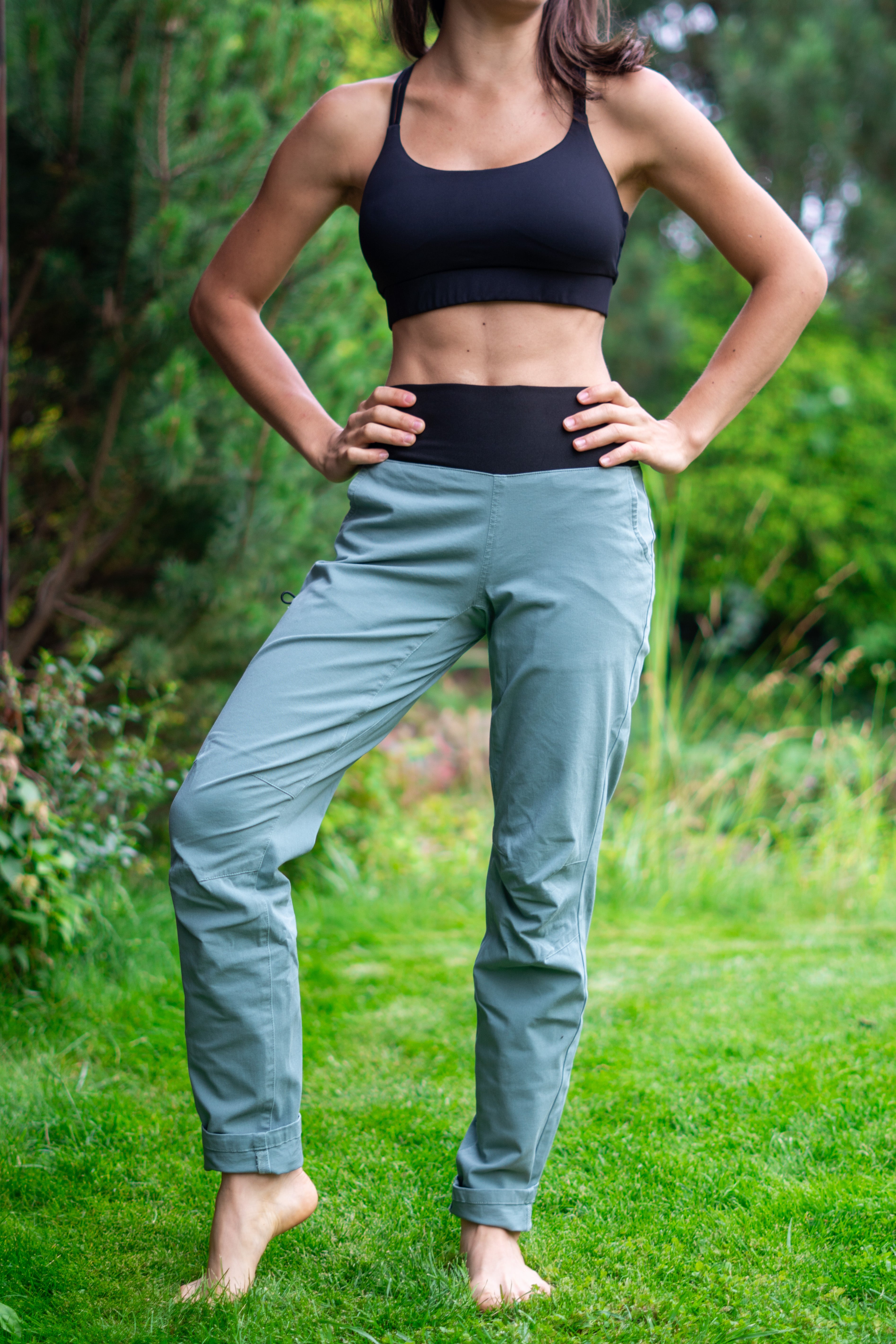 Cross Flow sports bra for women