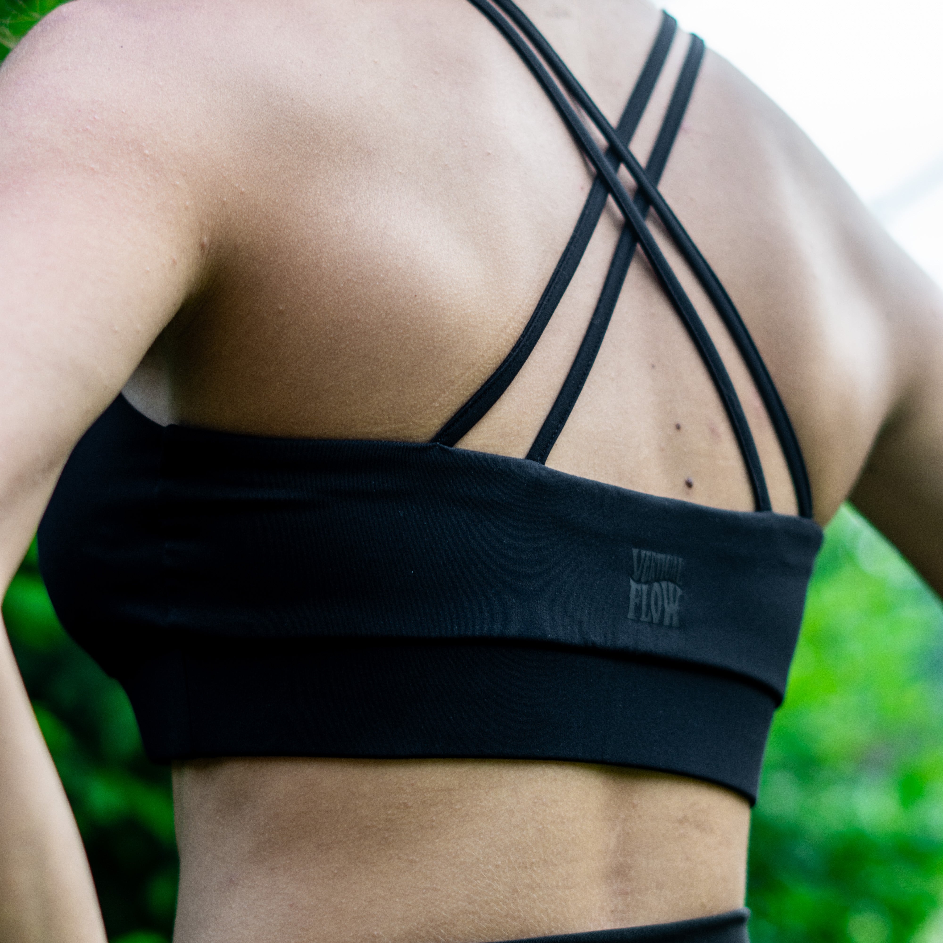 Cross Flow sports bra for women